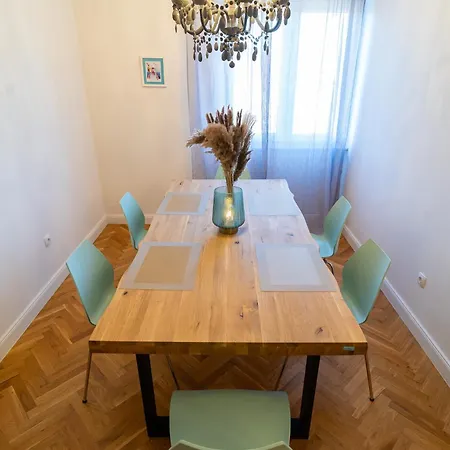 Gajeta By Belmont Realty Apartment *